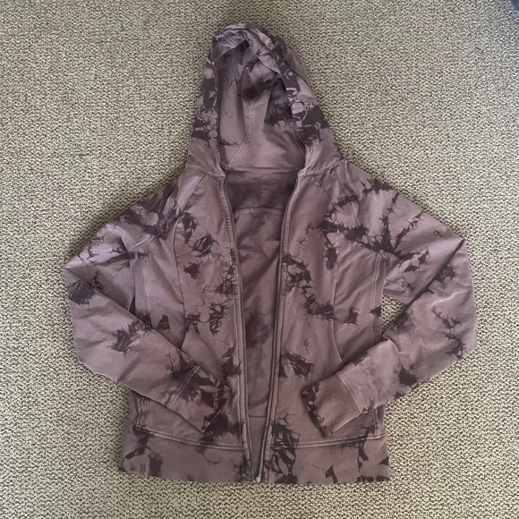 Lululemon jacket - Picture 1 of 6